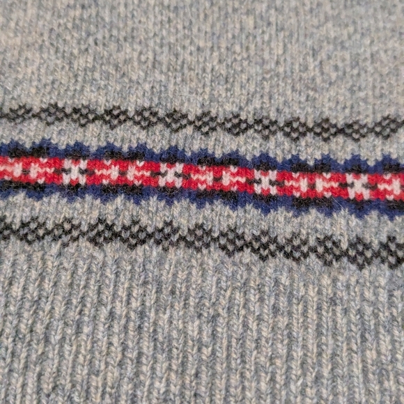 Brooks Brothers Merino Wool Blend Fair Isle Trim Sweater Grey Size Medium - Picture 5 of 7